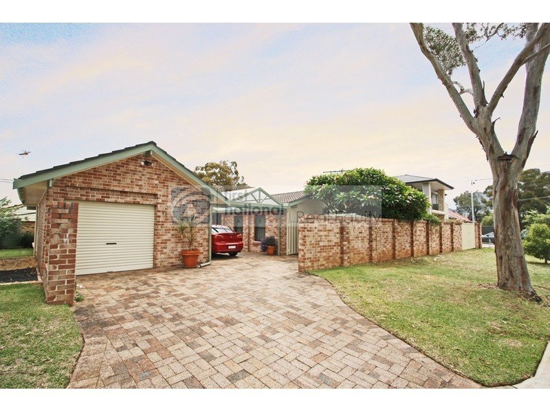 Image of garage