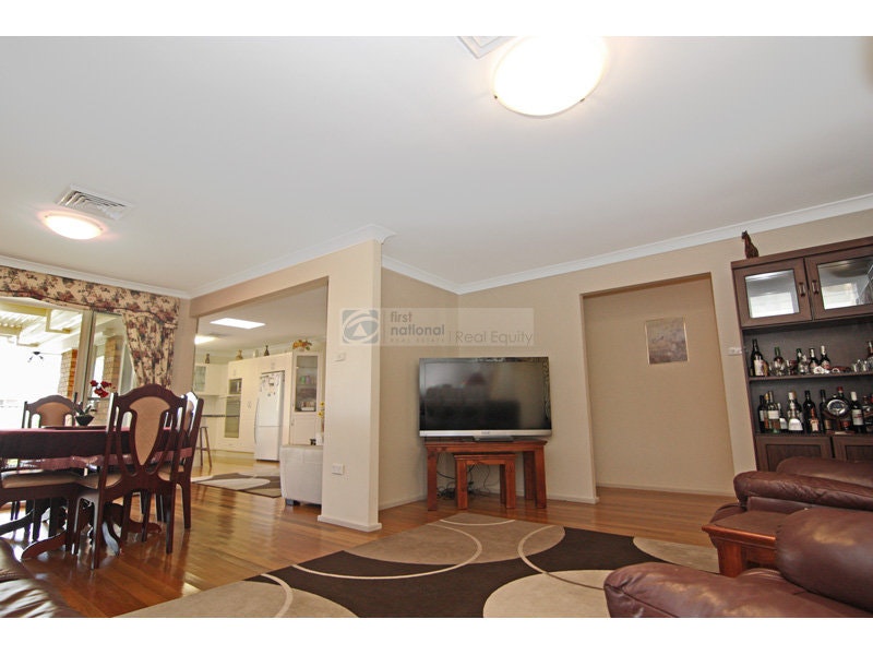 Image of dining room