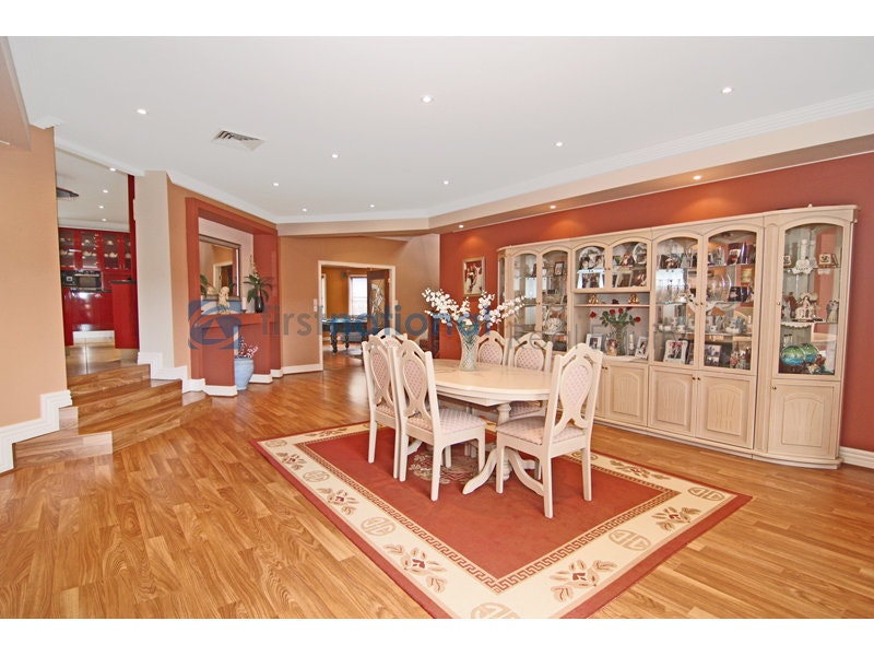 Image of dining room