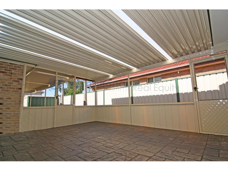 Image of garage