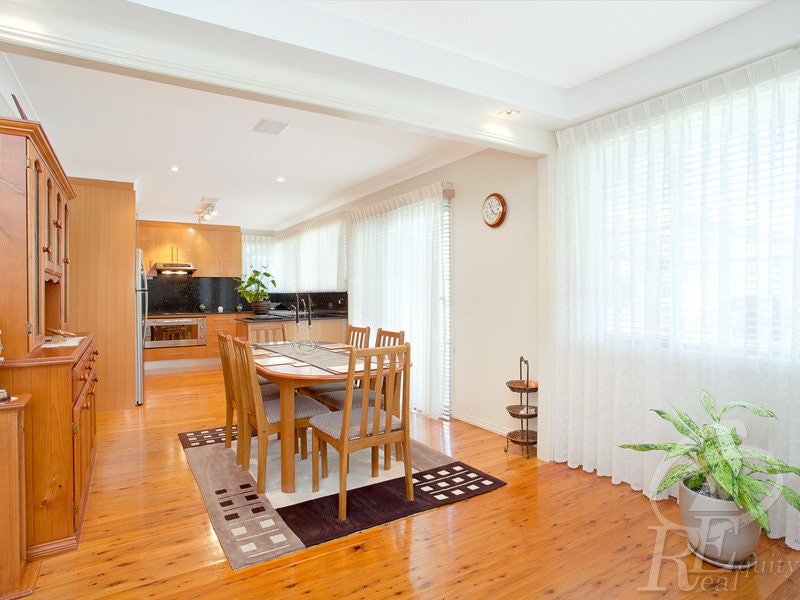 Image of dining room