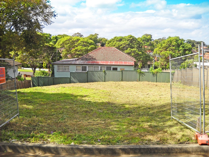 Image of backyard