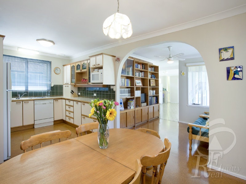 Image of dining room