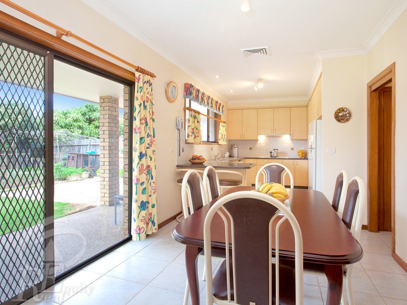 Image of dining room
