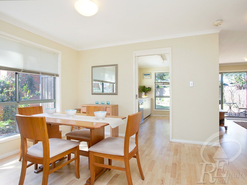Image of dining room