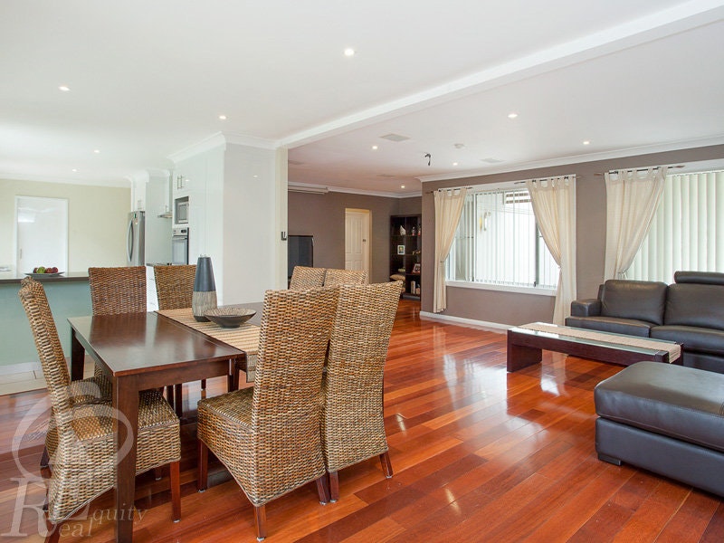 Image of dining room