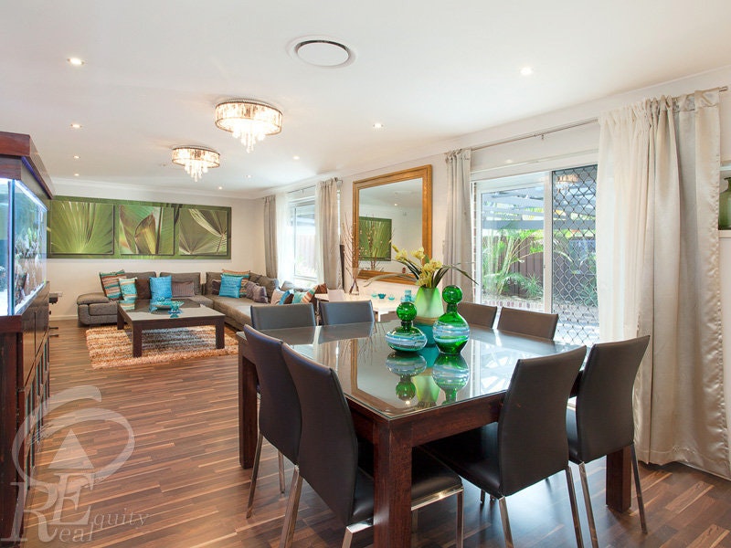 Image of dining room