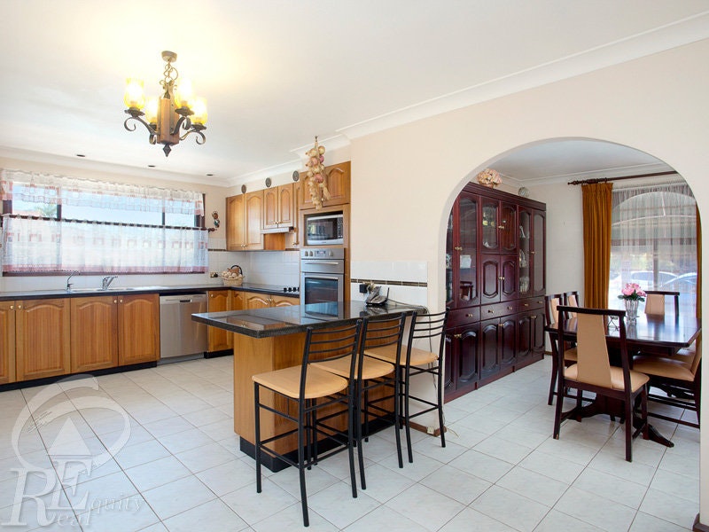 Image of dining room