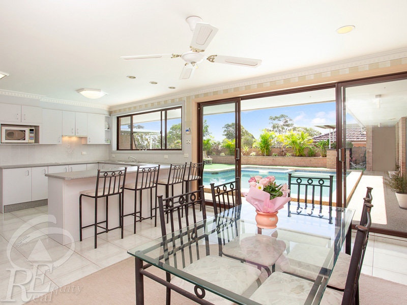 Image of dining room