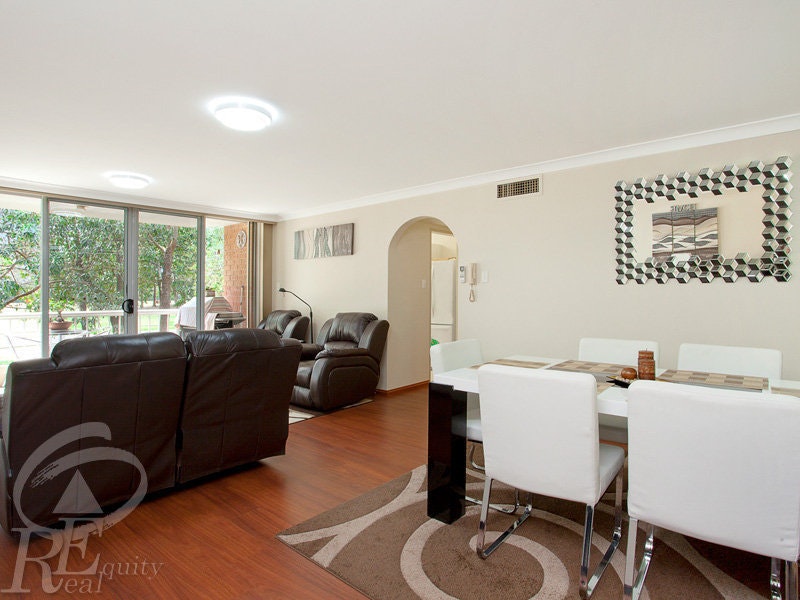 Image of dining room