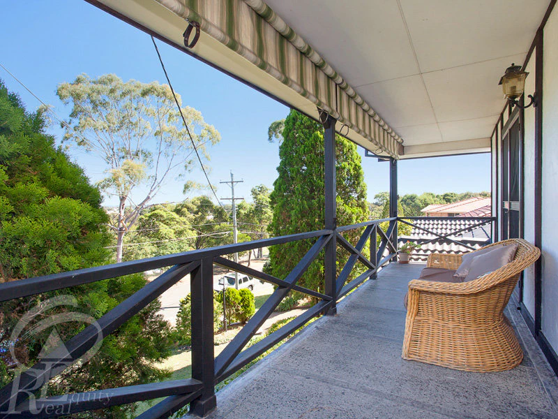 balcony
