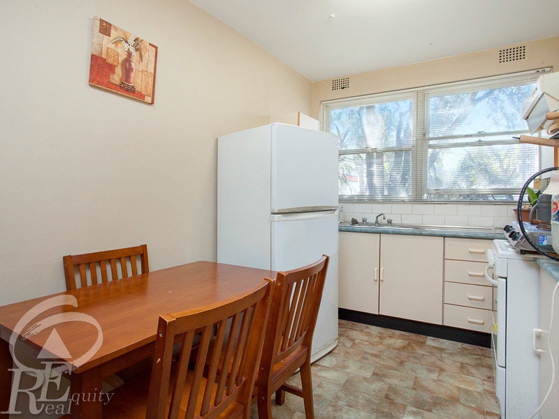 Image of dining room