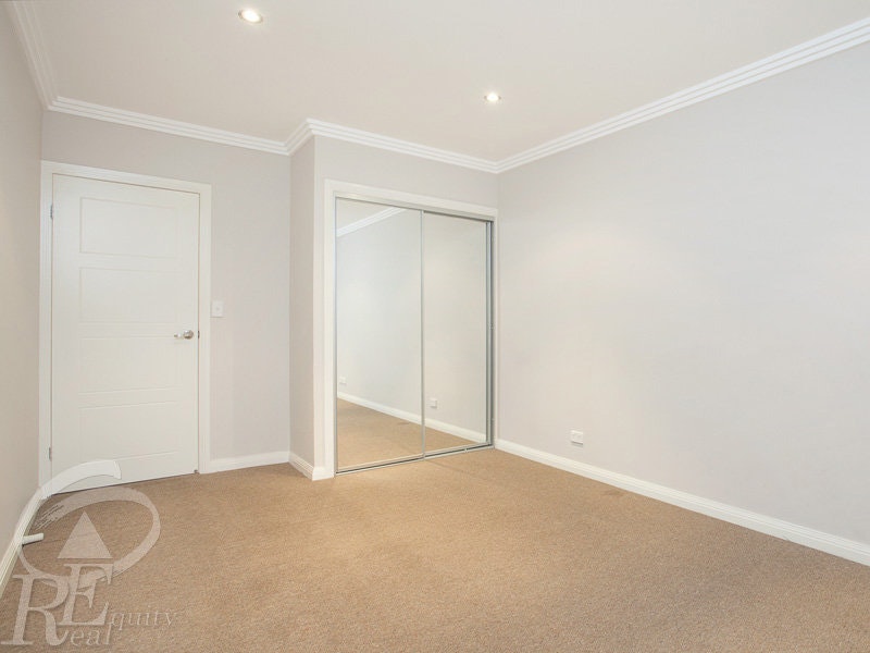 Image of corner