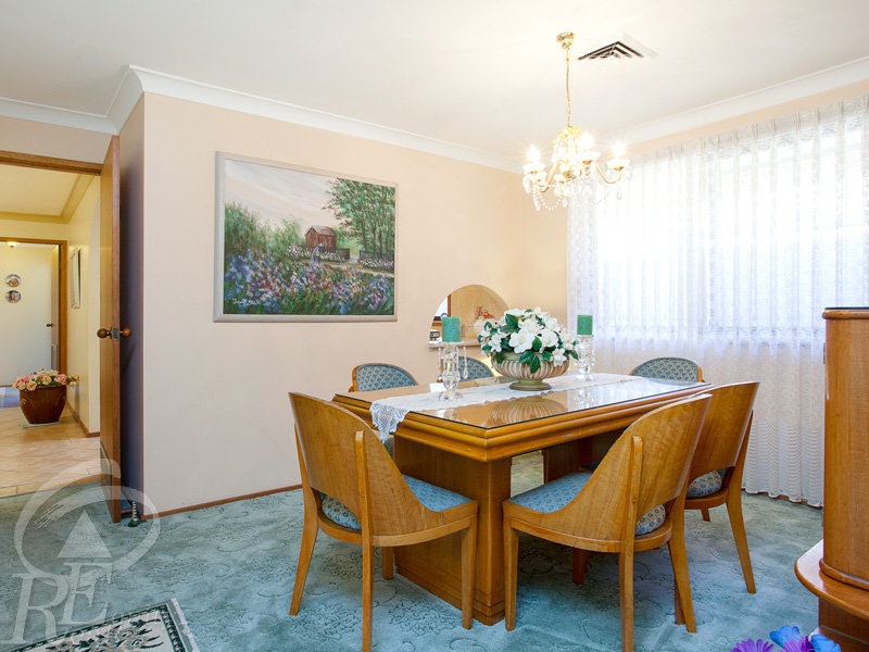 Image of dining room
