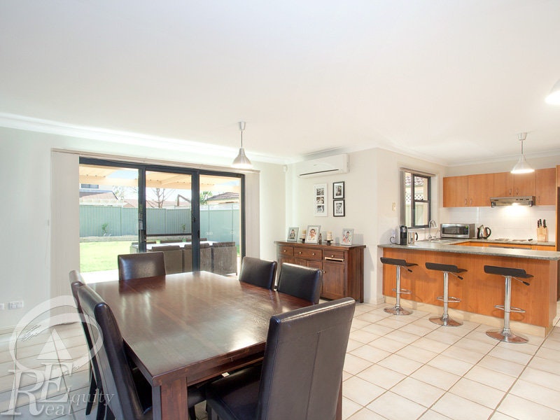 Image of dining room
