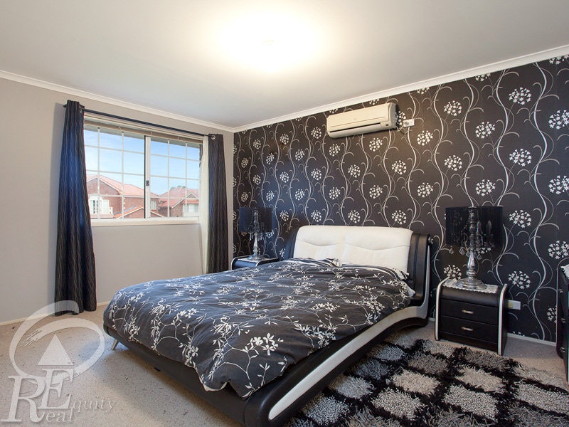 Image of bed