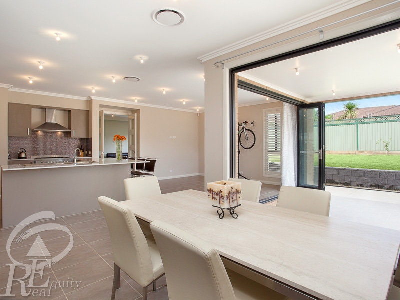 Image of dining room
