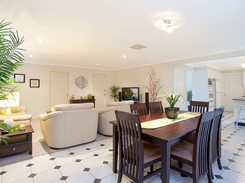 Image of dining room