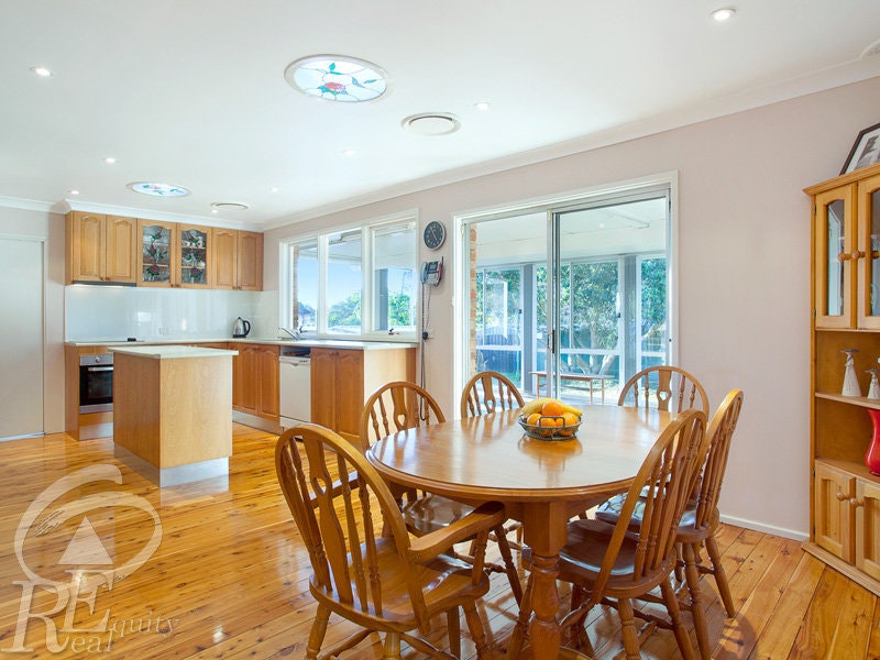 Image of dining room