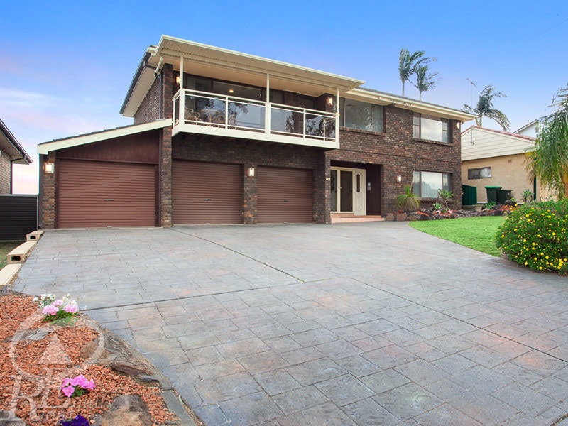 Image of garage