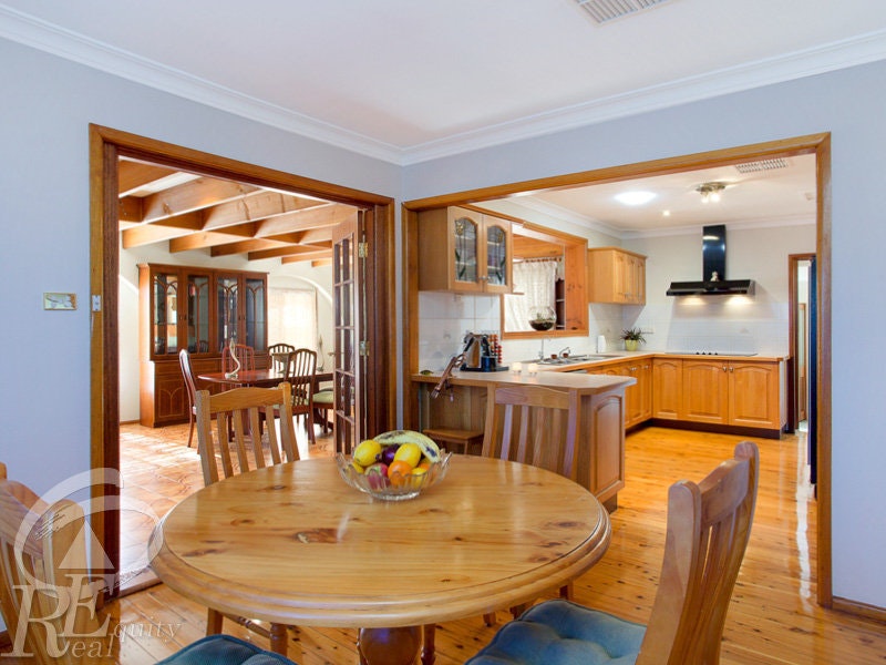 Image of dining room
