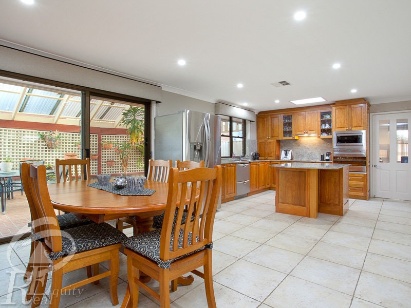 Image of dining room