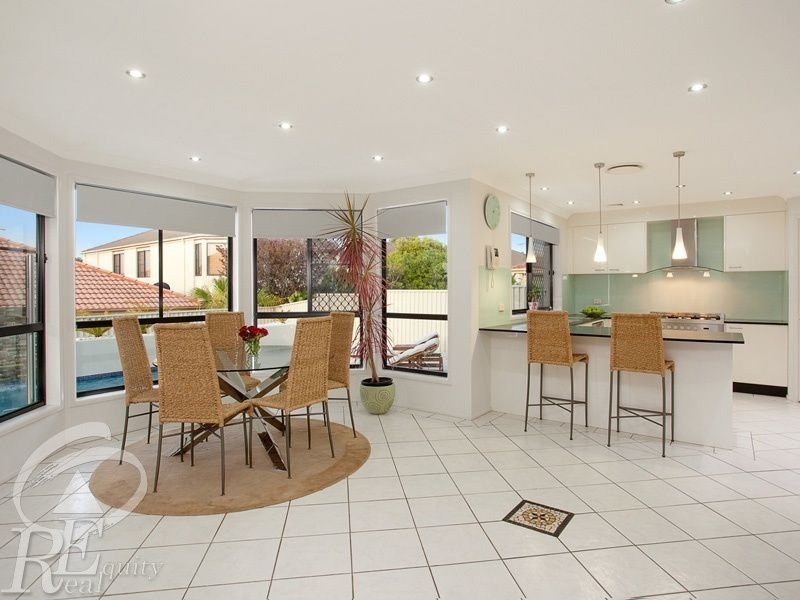 Image of dining room