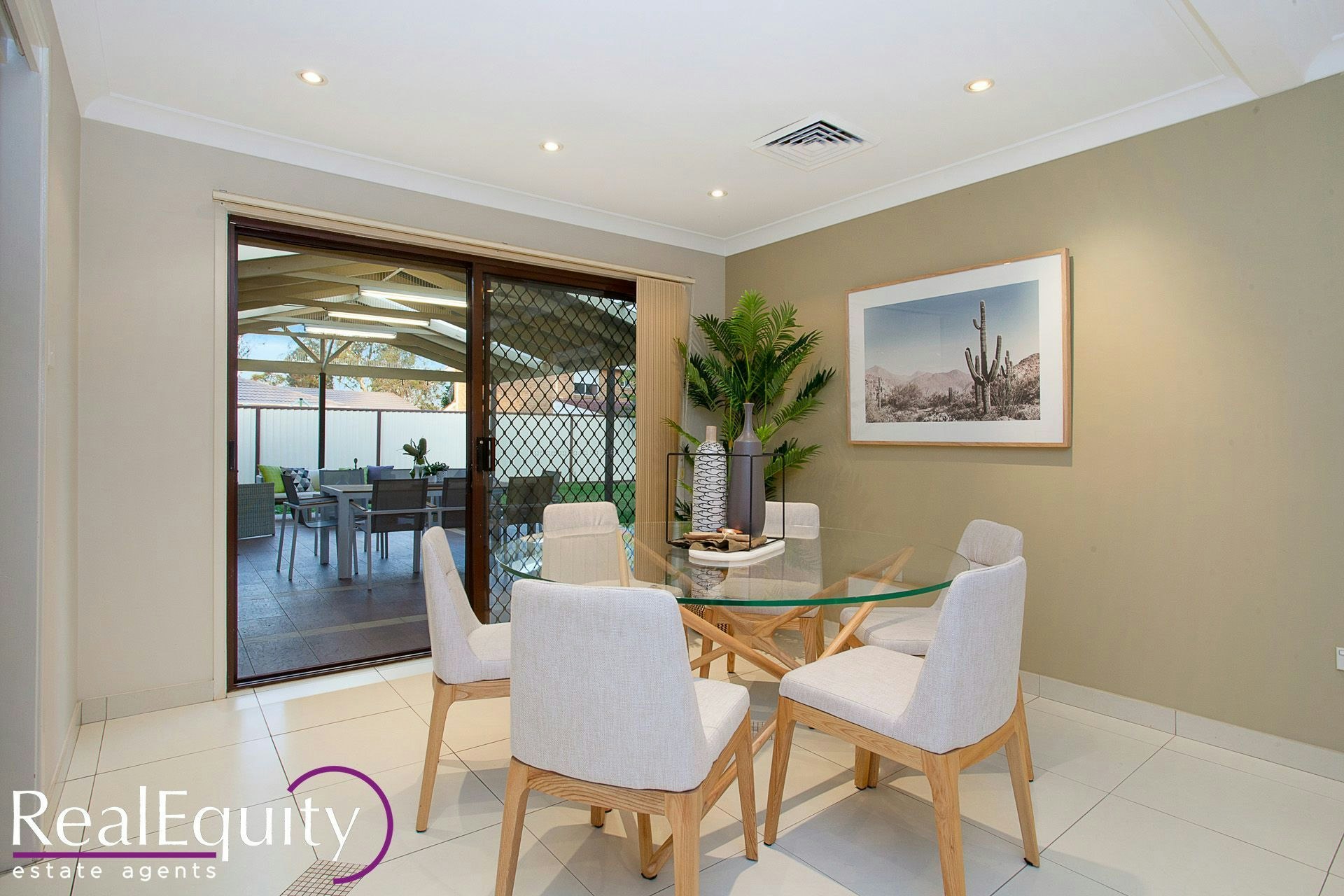 Image of dining room