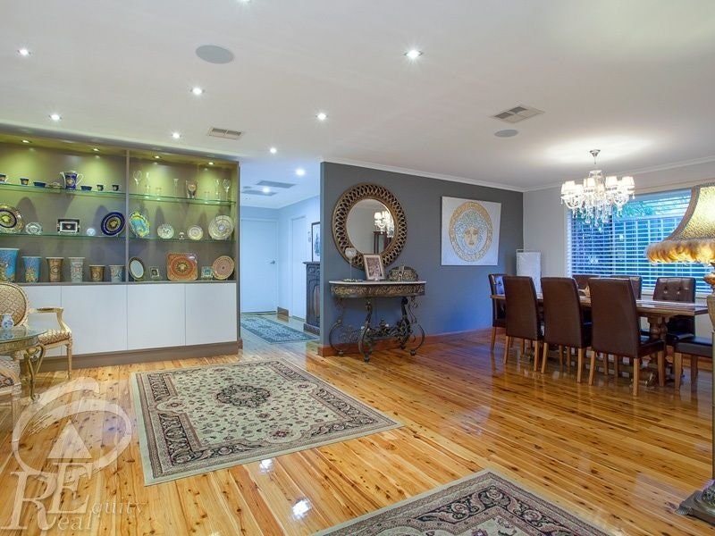 Image of dining room