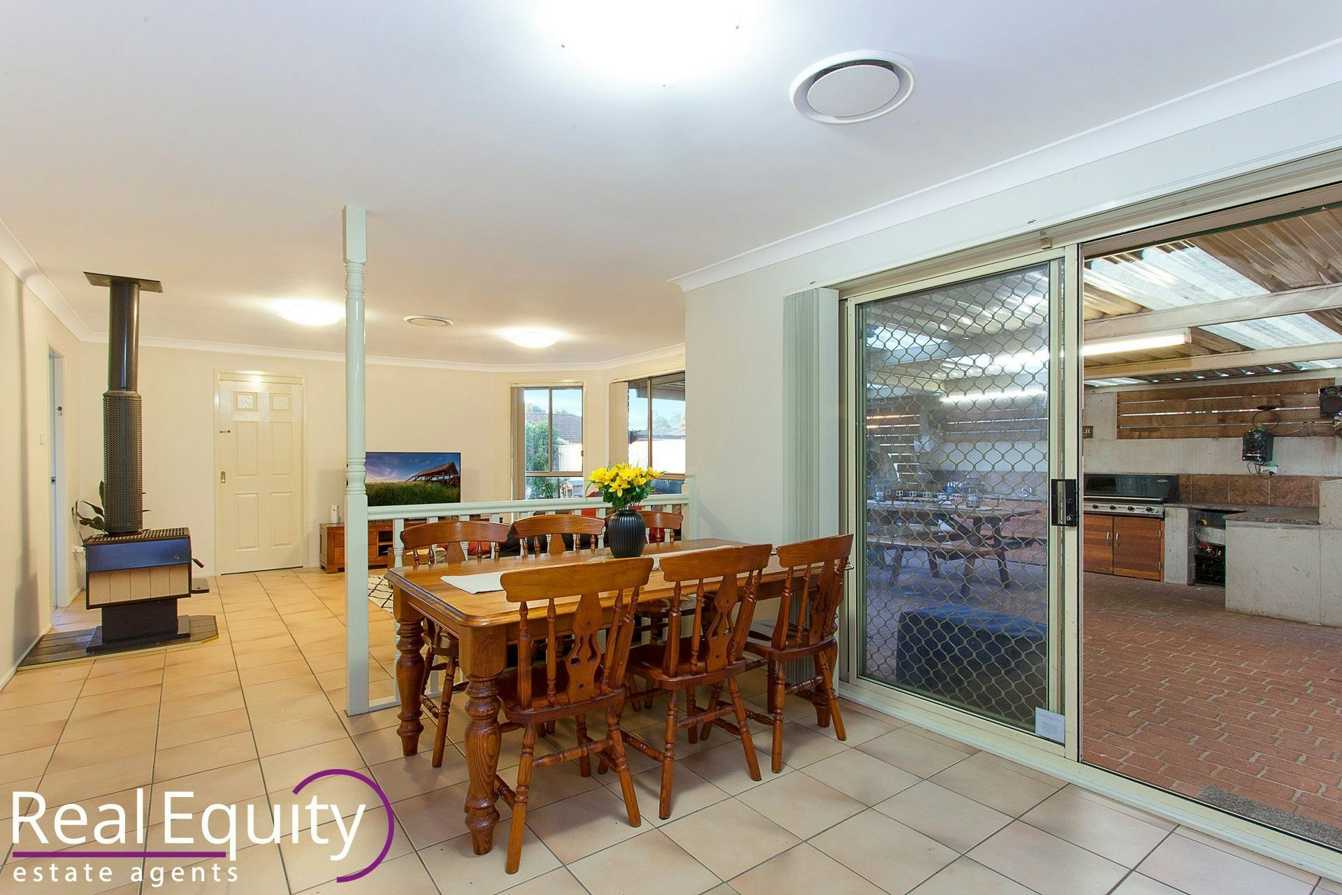 Image of dining room