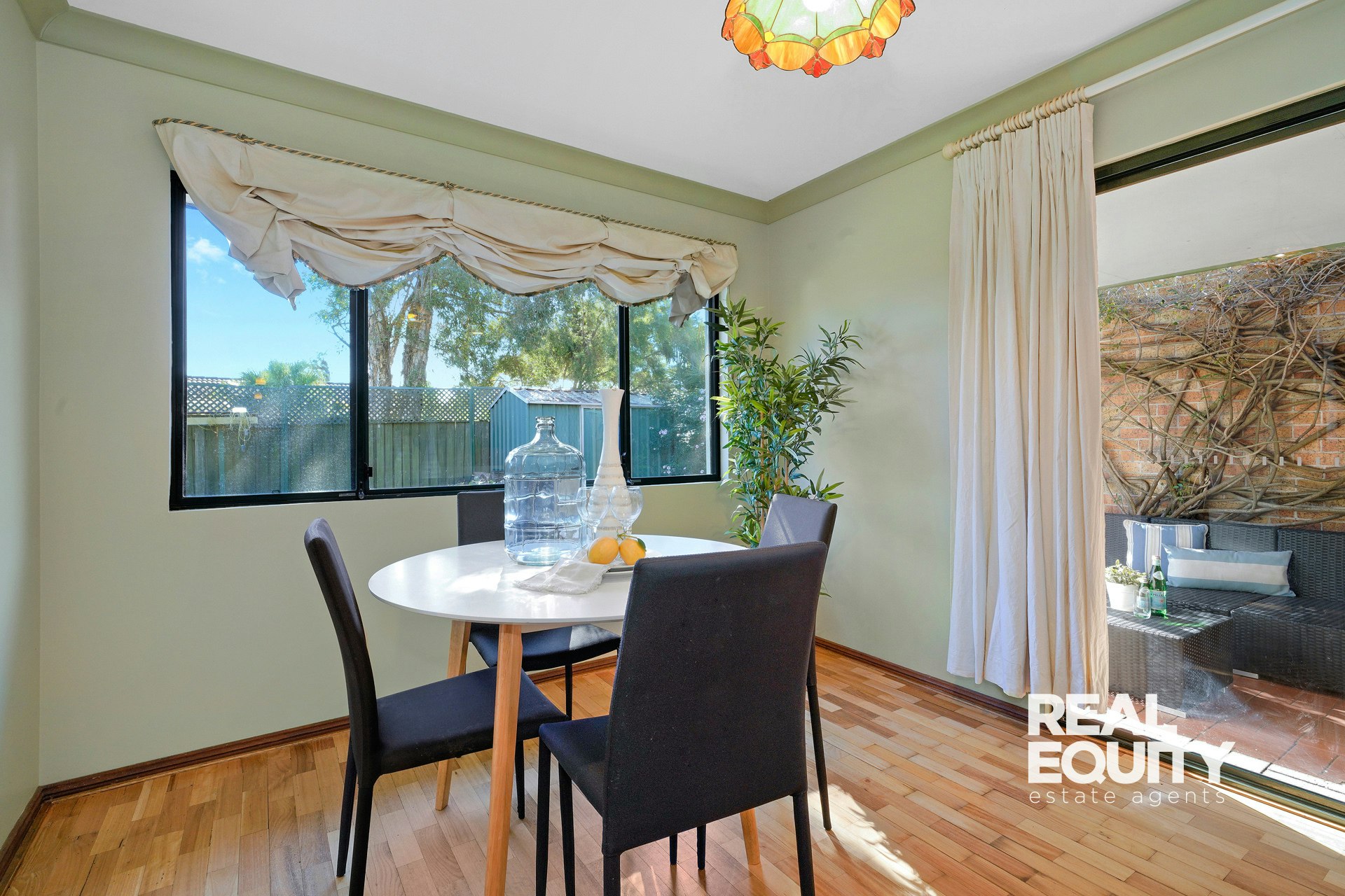 Image of dining room