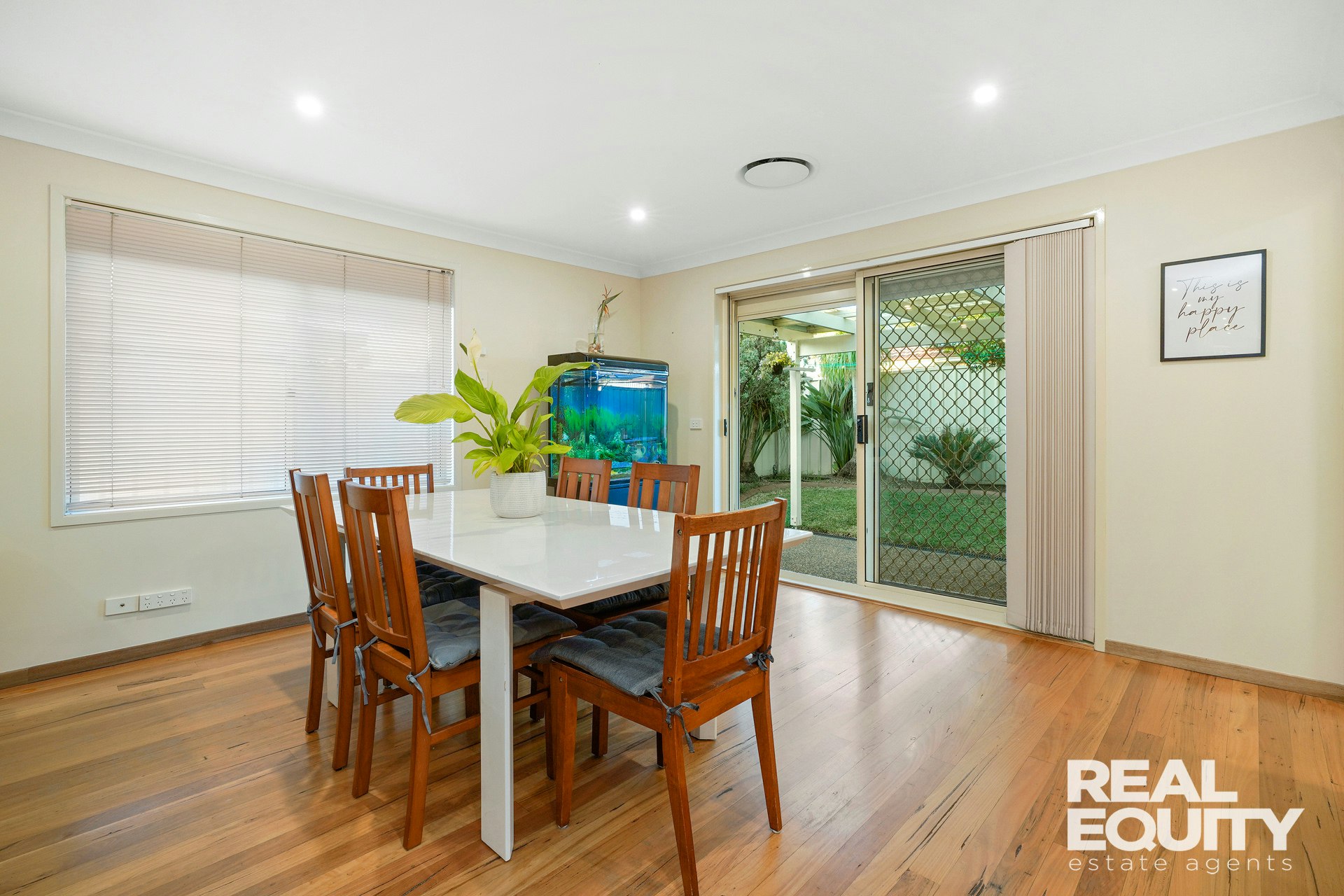 Image of dining room