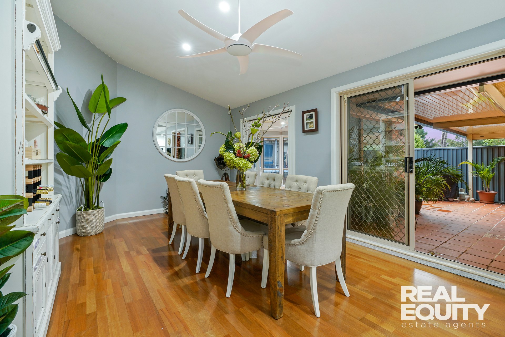 Image of dining room