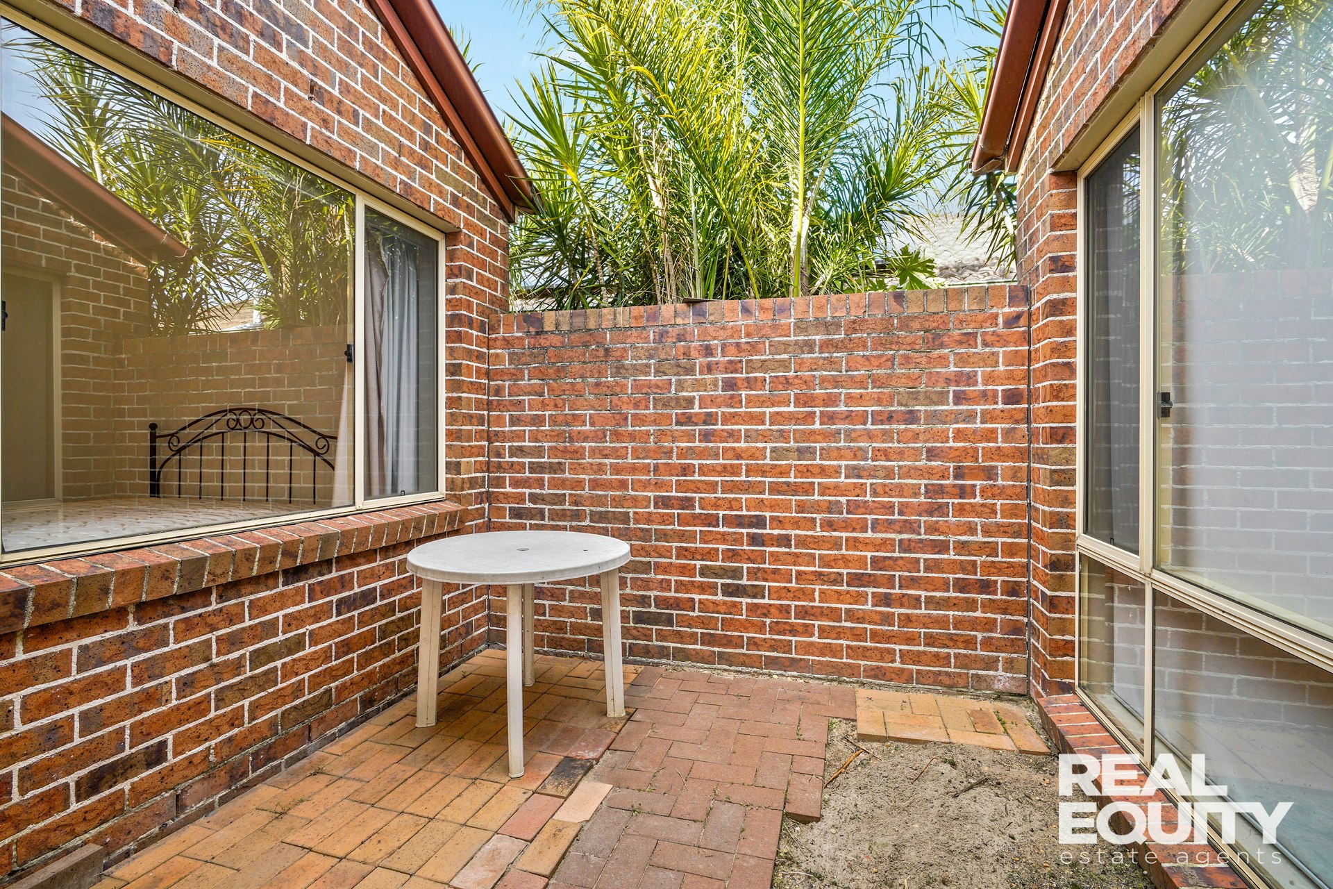 Image of brick
