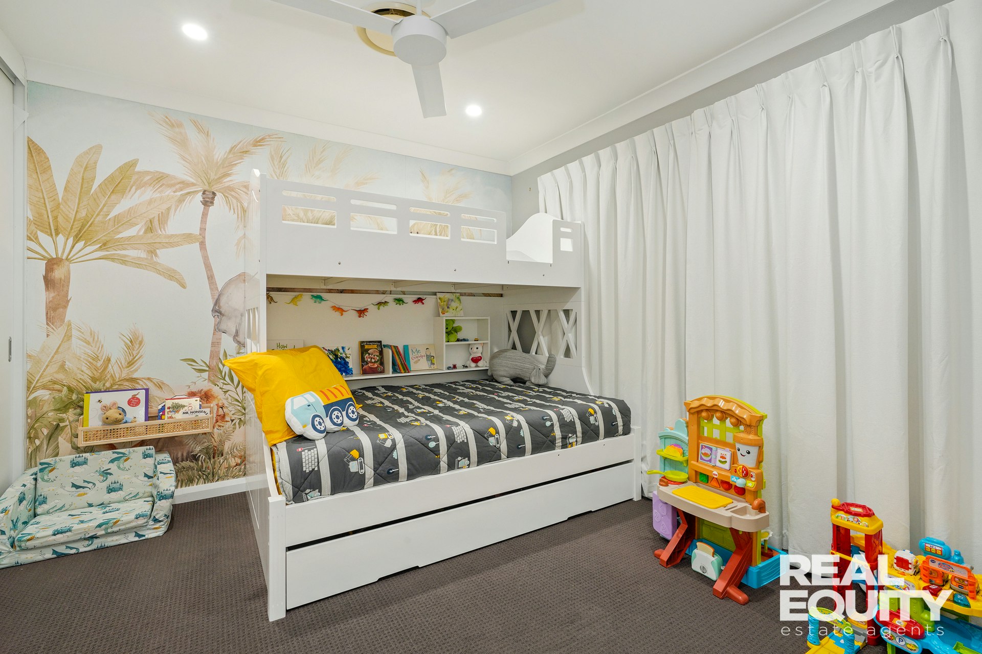 Image of bed