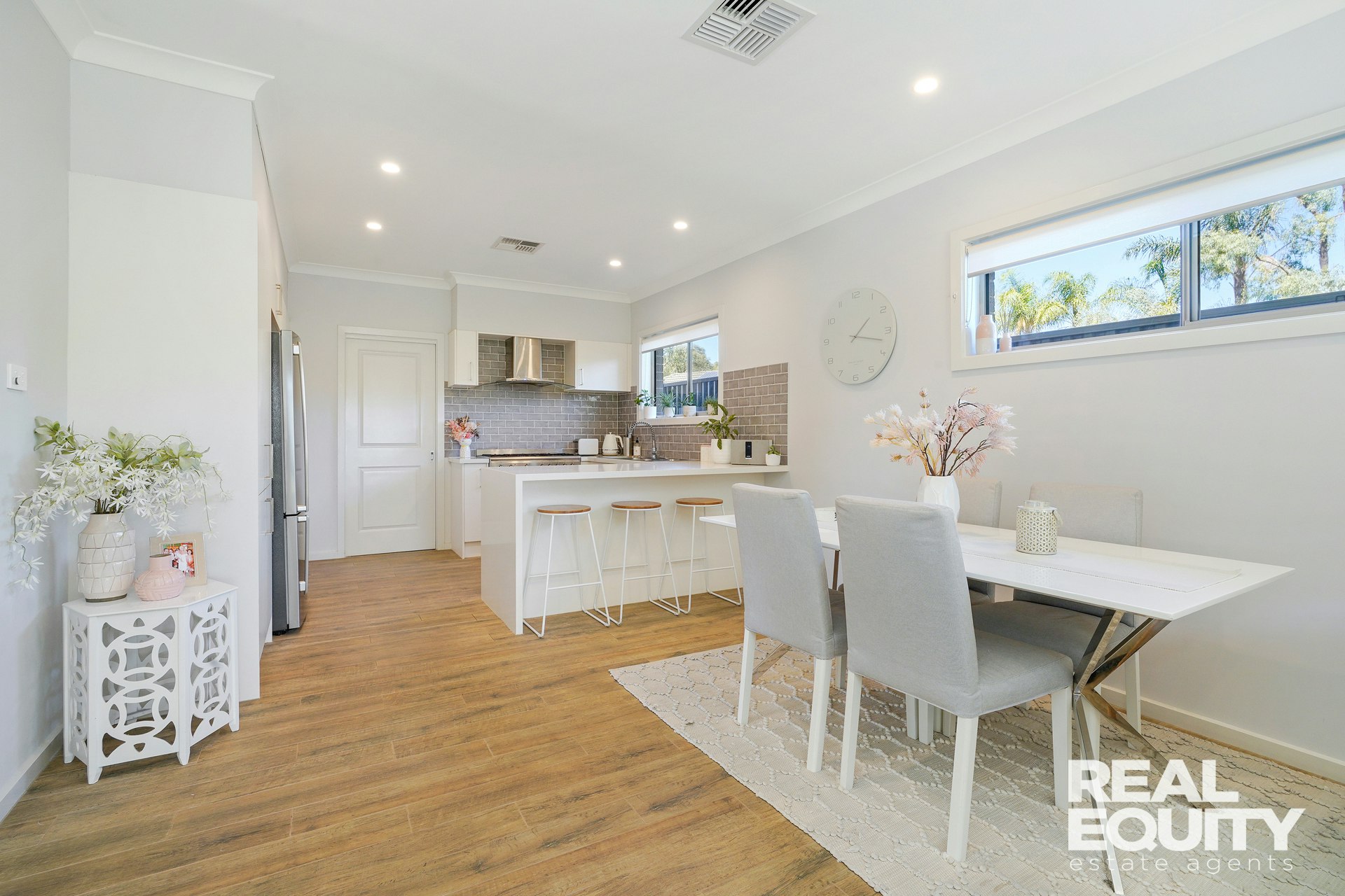 Image of dining room