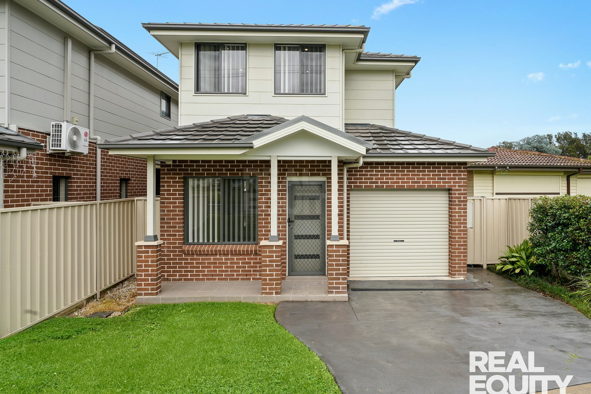 Image of garage