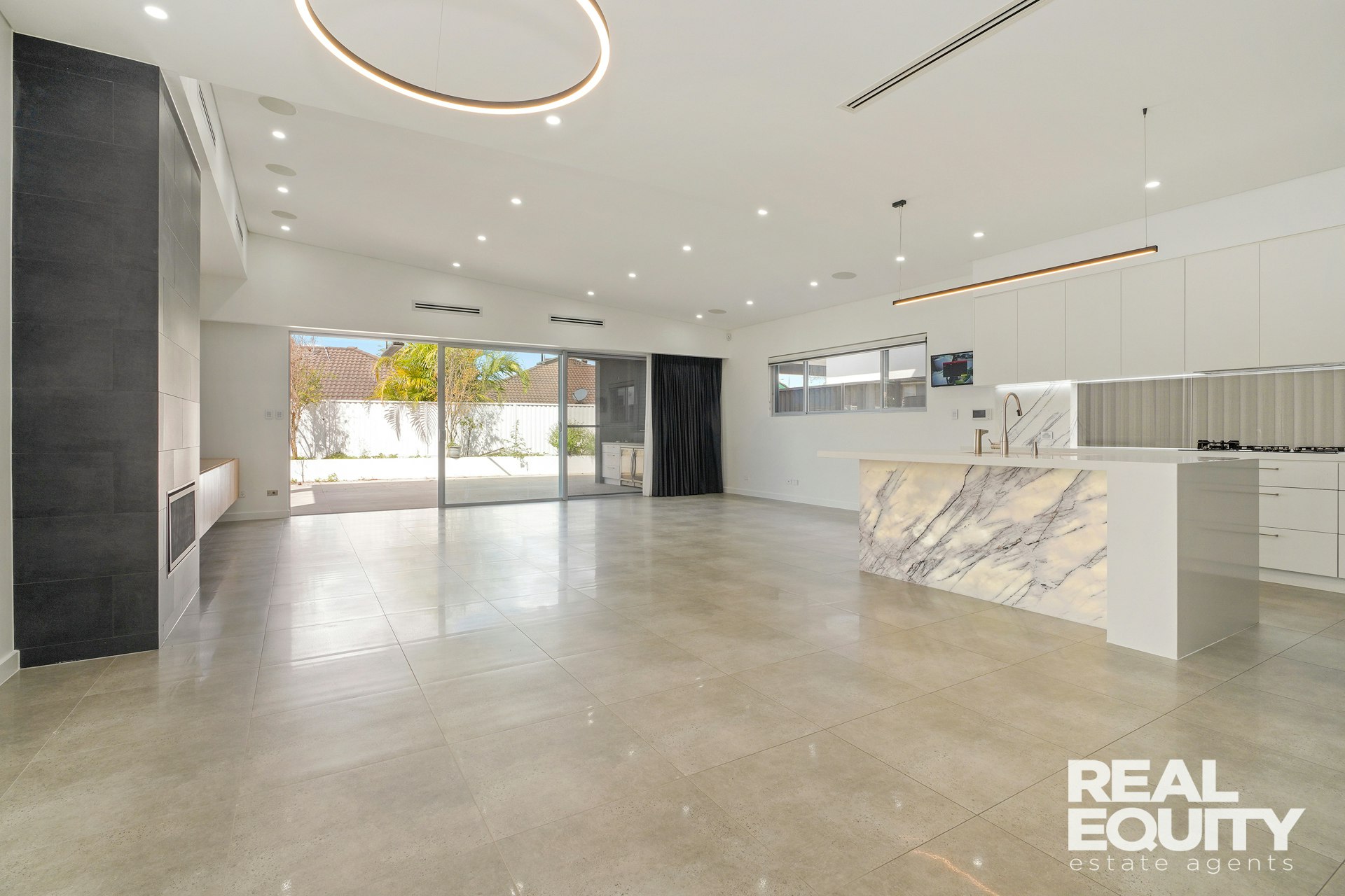 floor