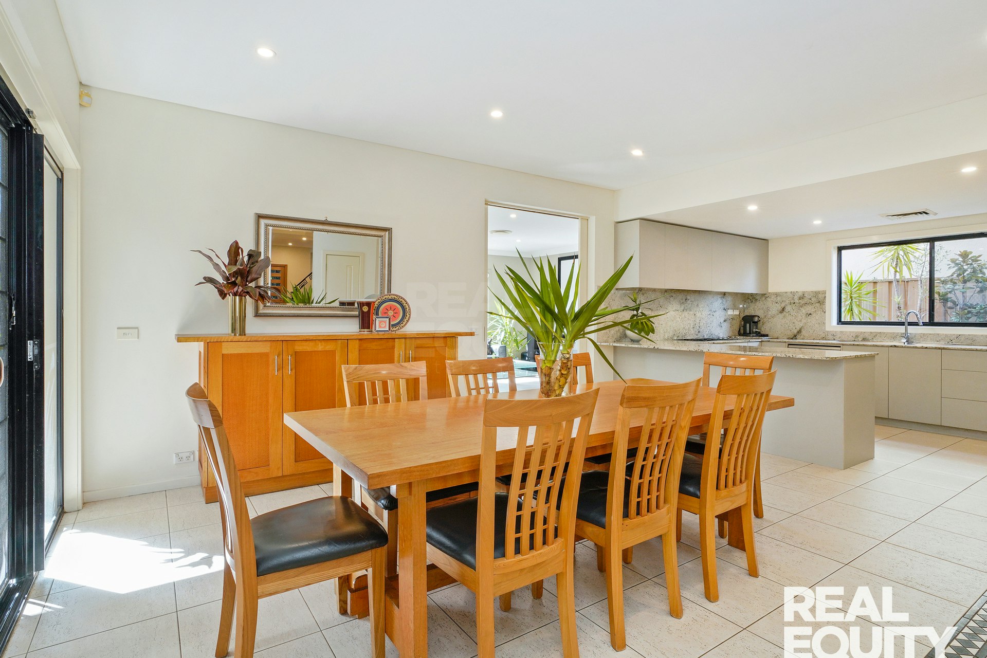 Image of dining room