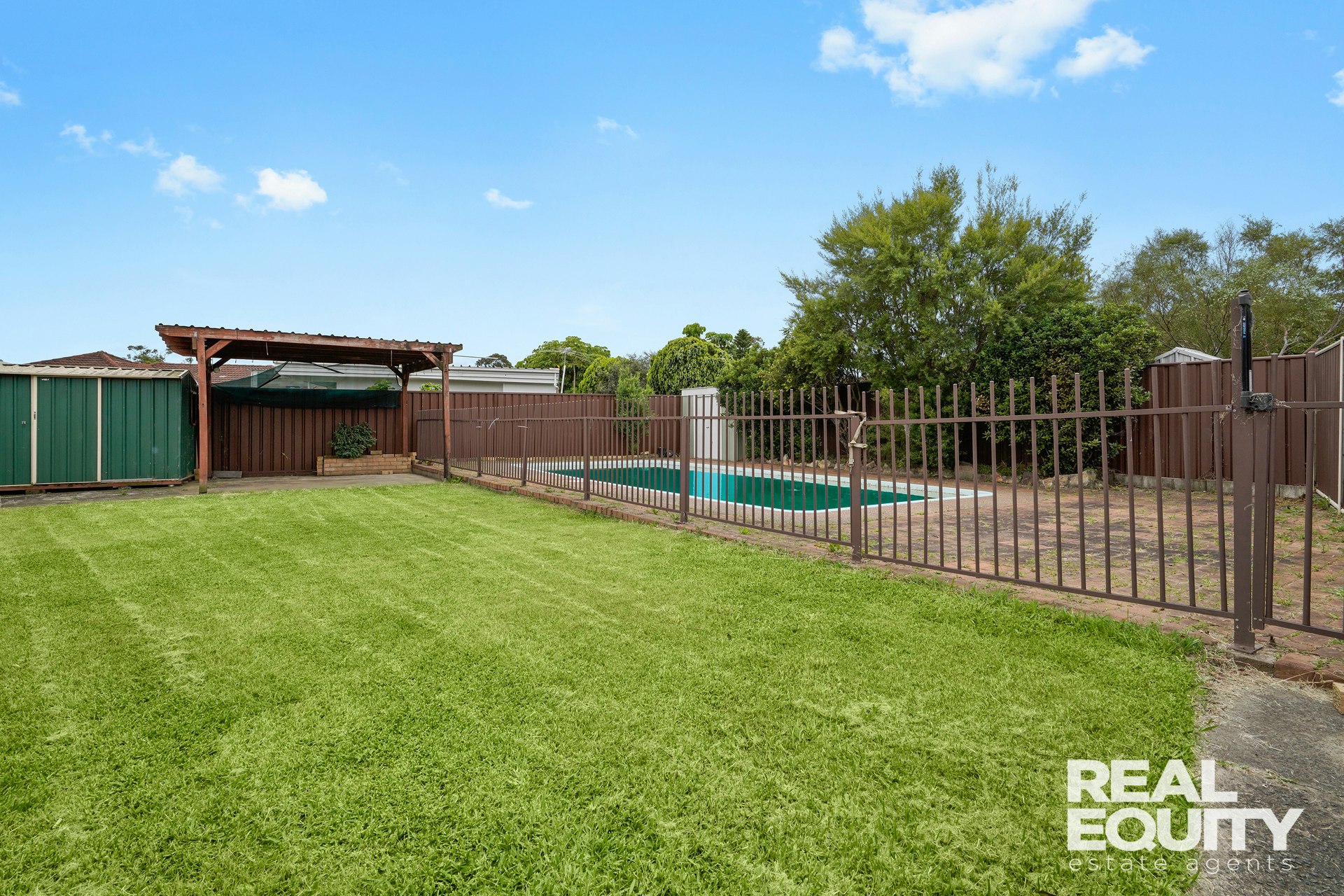Image of backyard