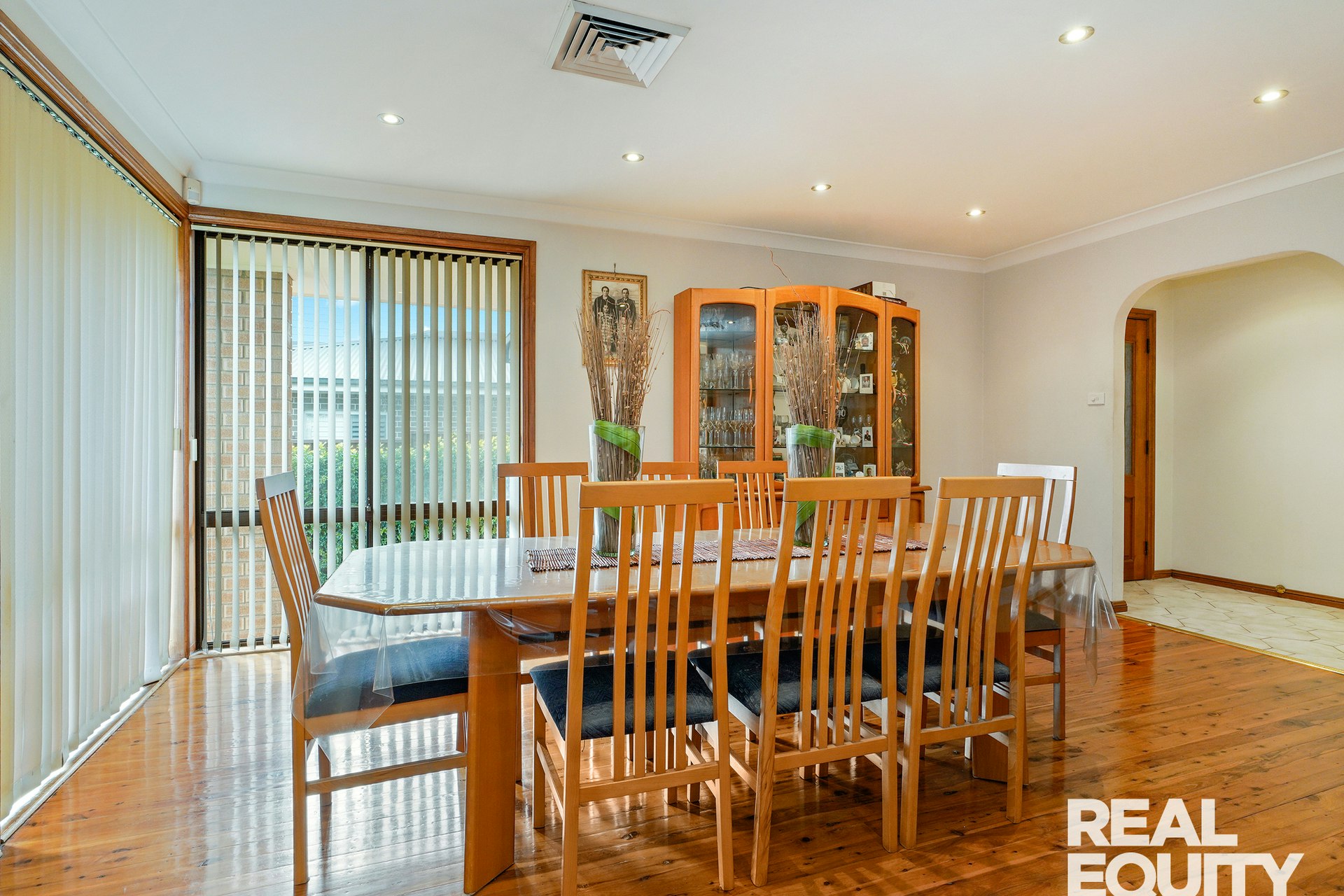 Image of dining room