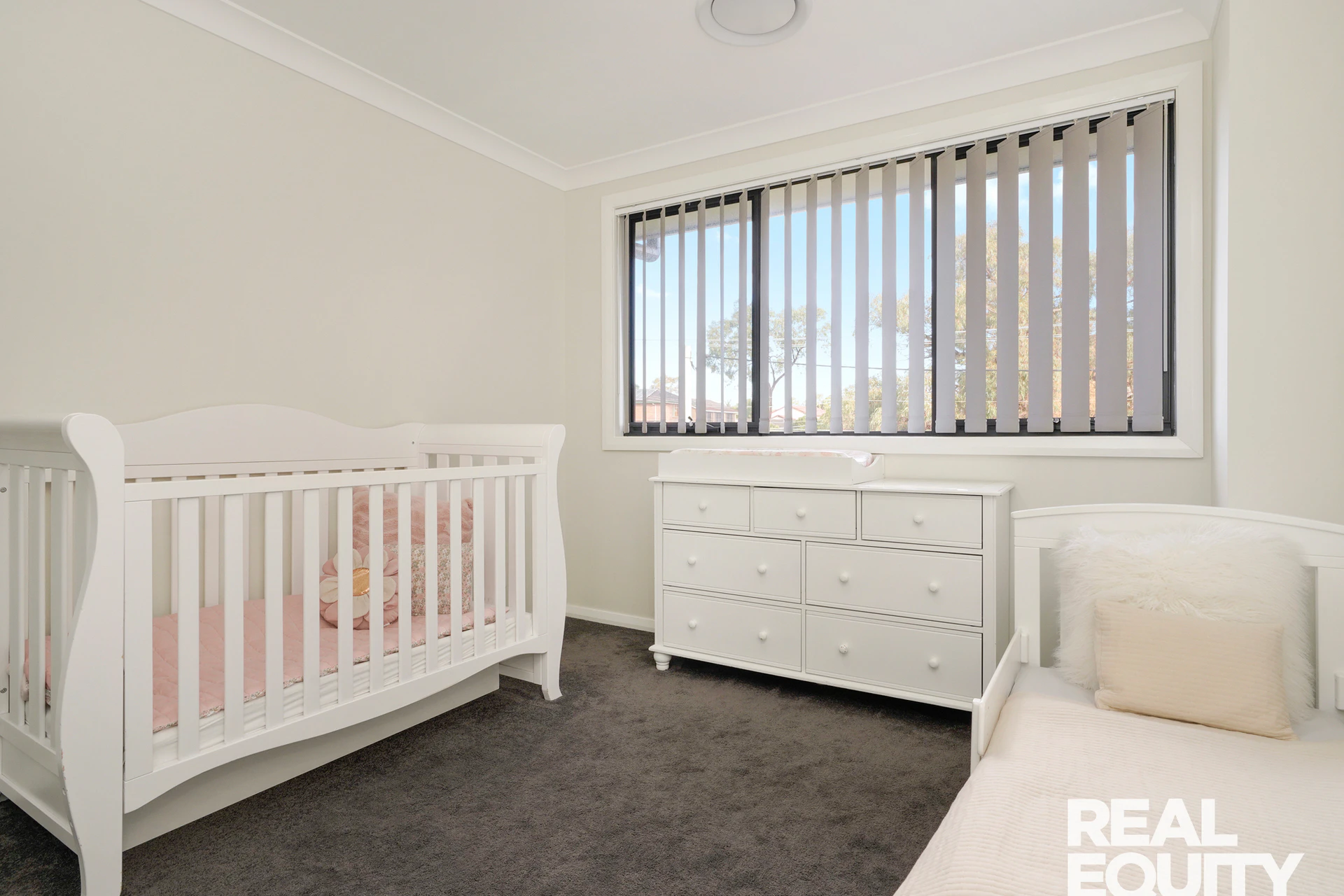 crib