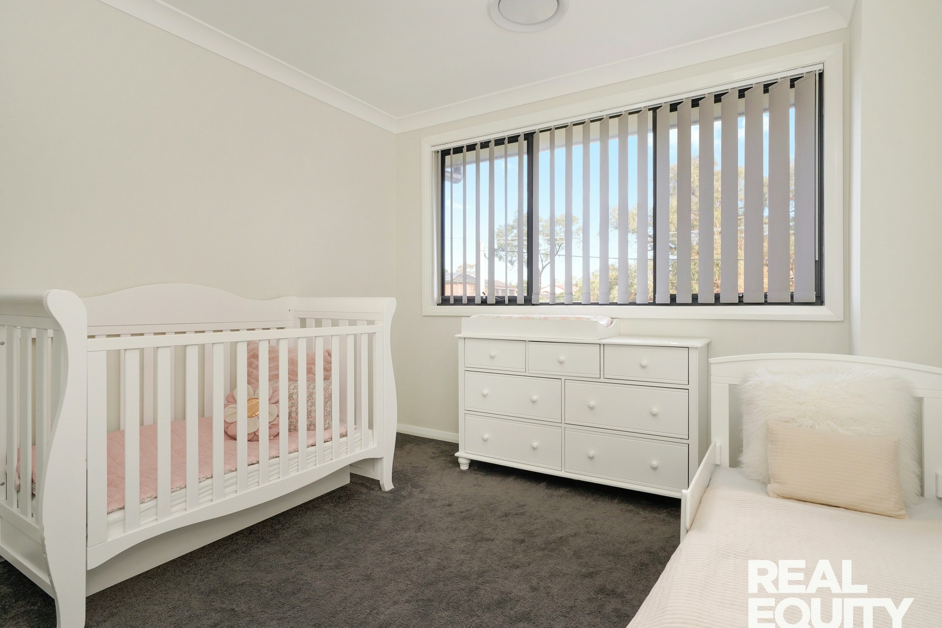crib