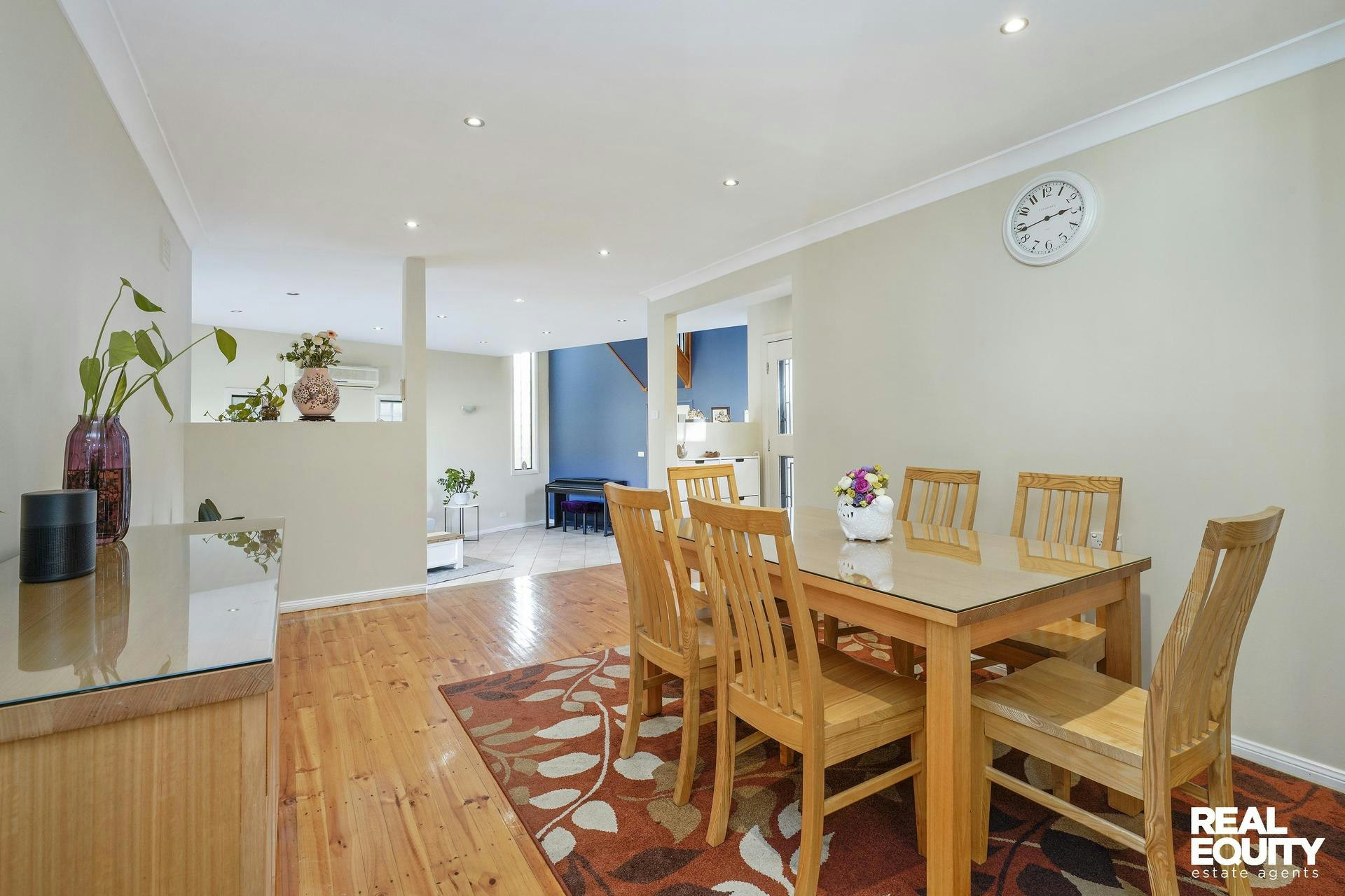 Image of dining room