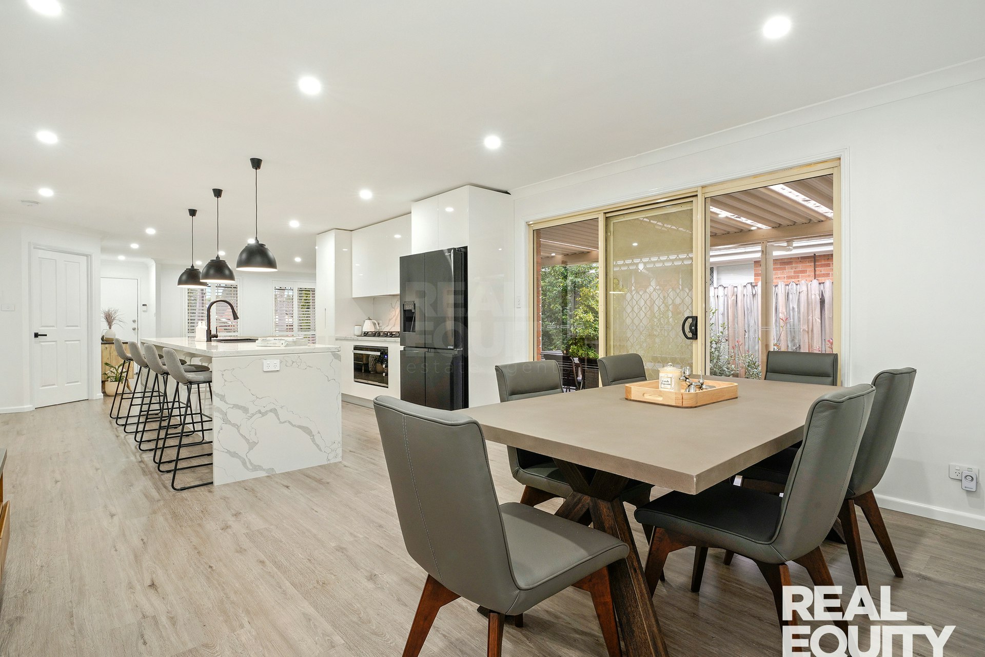 Image of dining room
