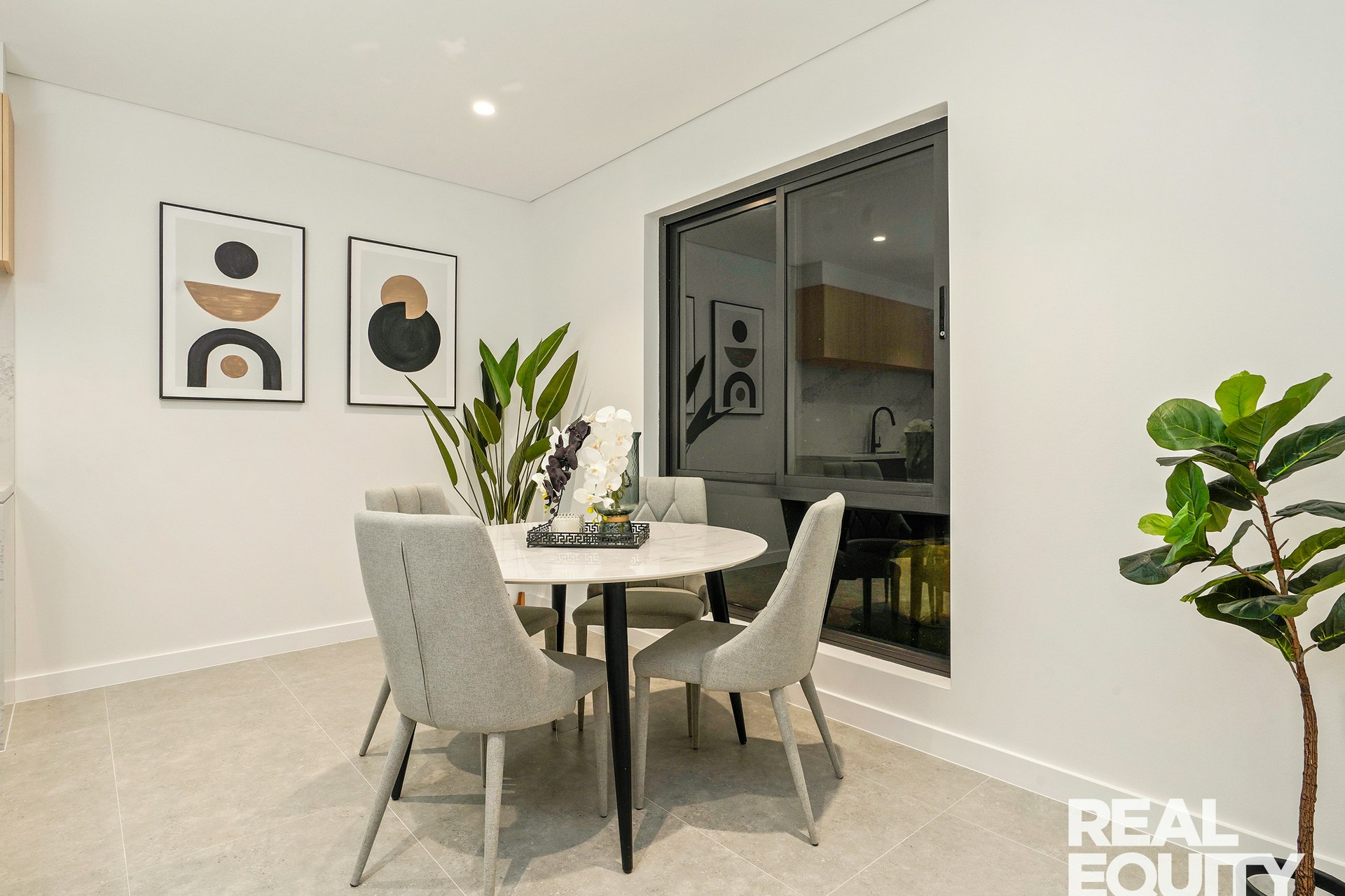 Image of dining room