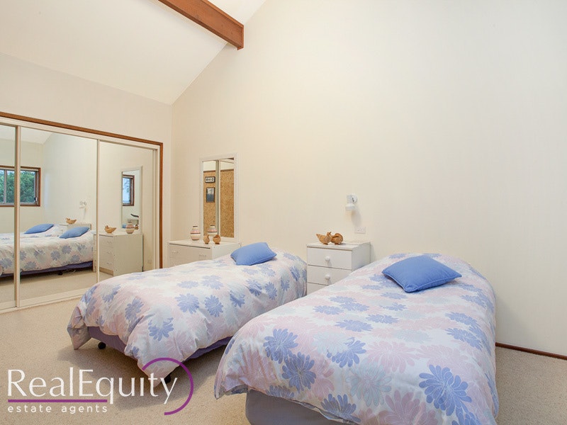 Image of bed