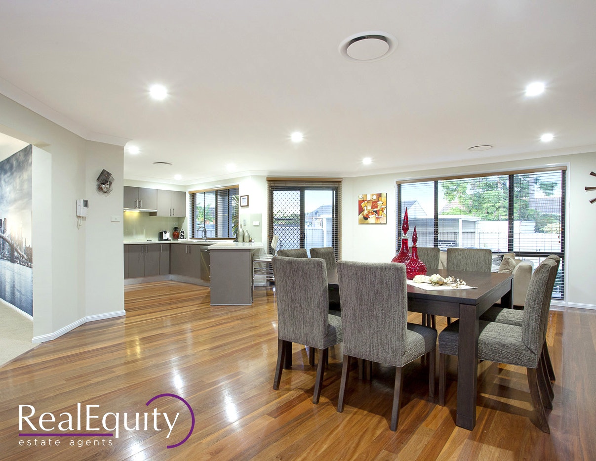 Image of dining room