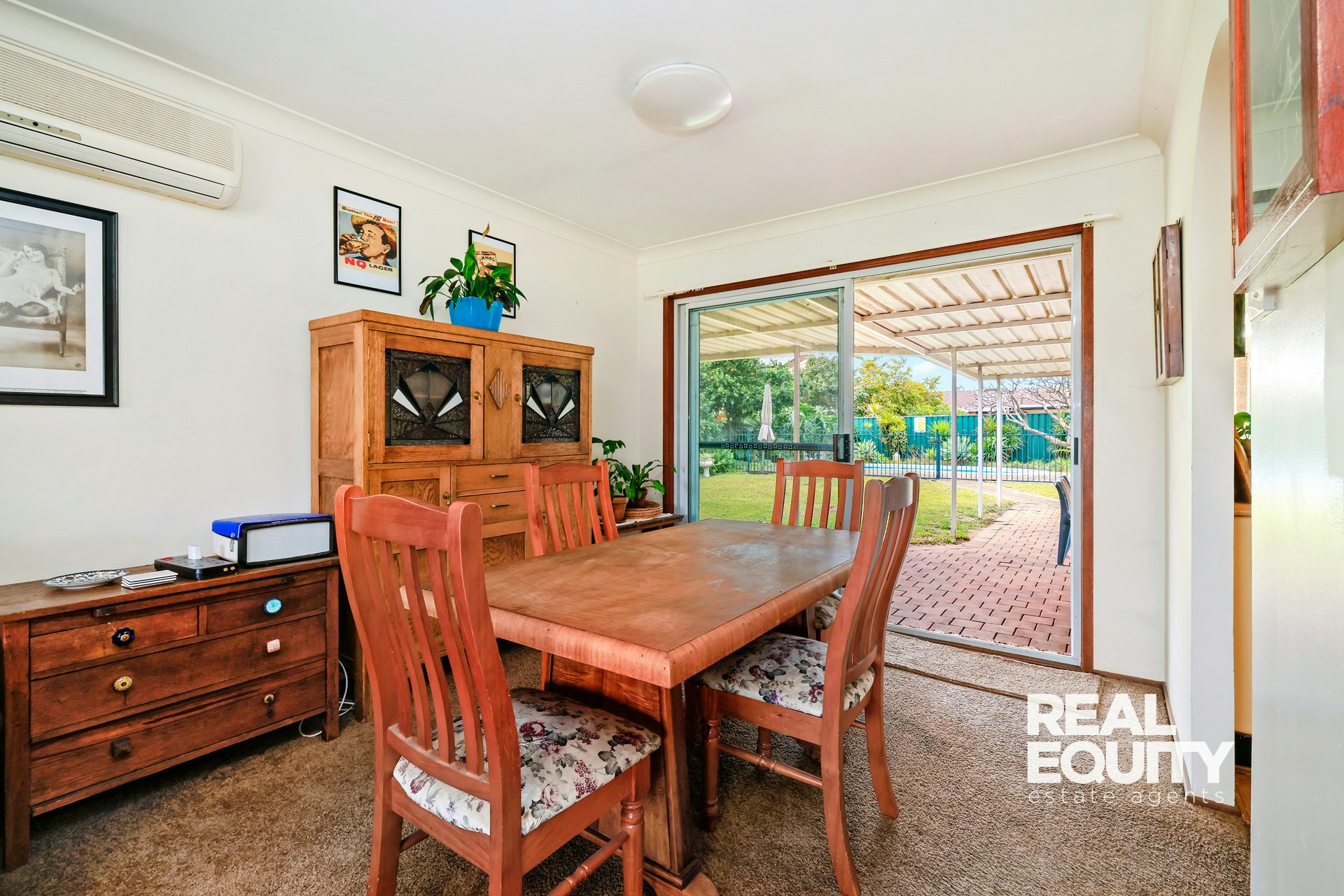 Image of dining room
