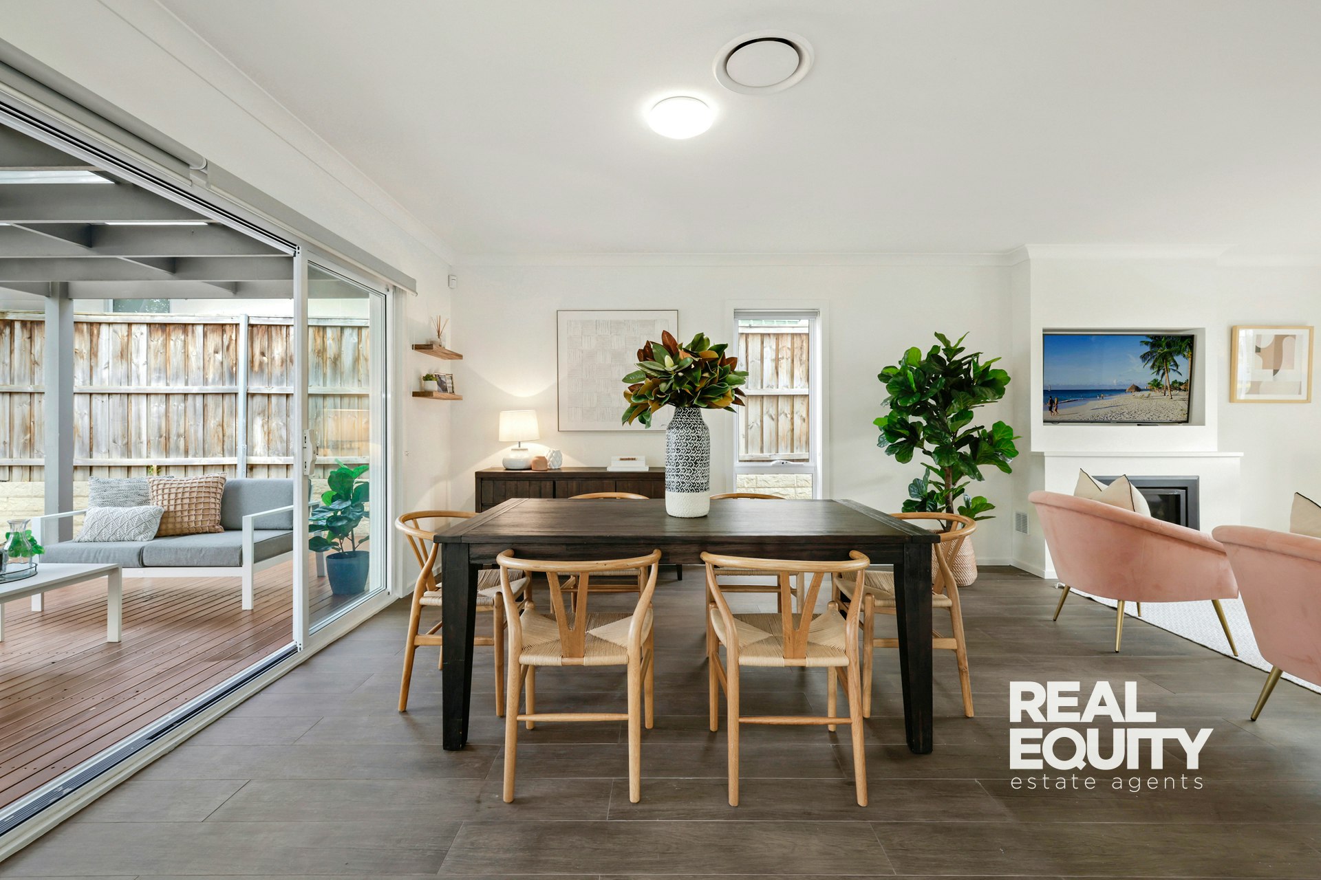 Image of dining room